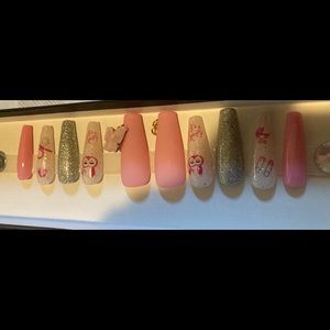 Baby shower press on nails| gender reveal nails